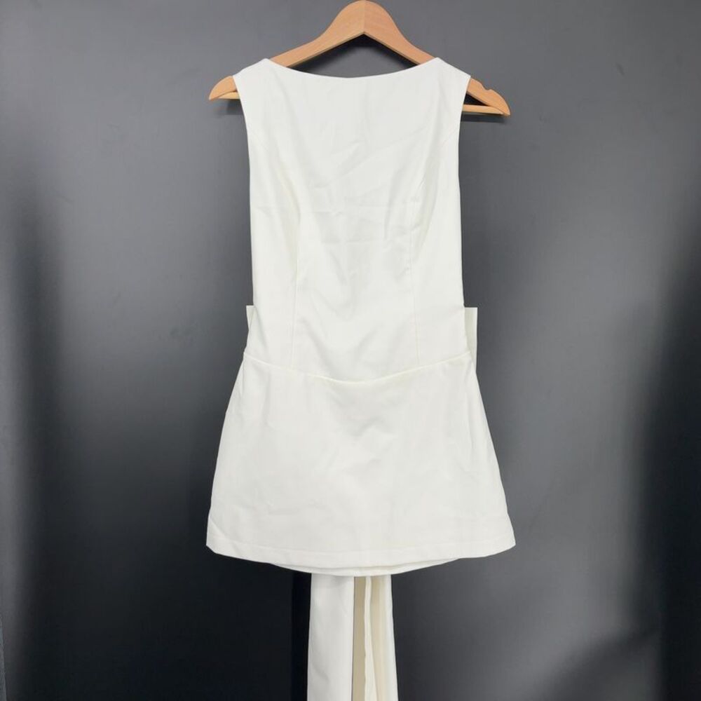 anne louise boutique Bow Mini Dress in White - Picture 2 of 3